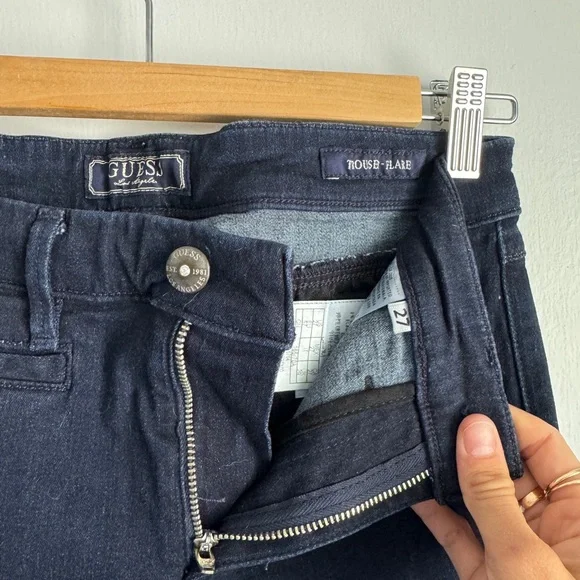 Guess Low Rise Denim Jeans - Picture 4 of 9